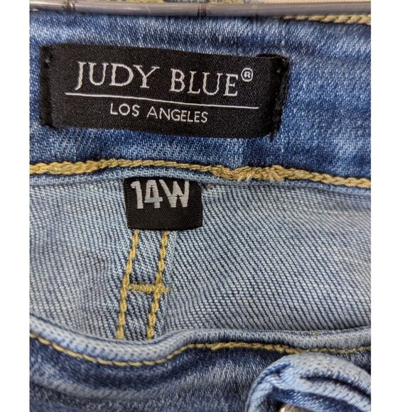 Judy Blue Mid Rise Straight Fit Women's Denim Jeans Sz 14W - Picture 5 of 15
